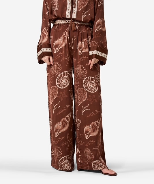 Ibana Piero shell pants